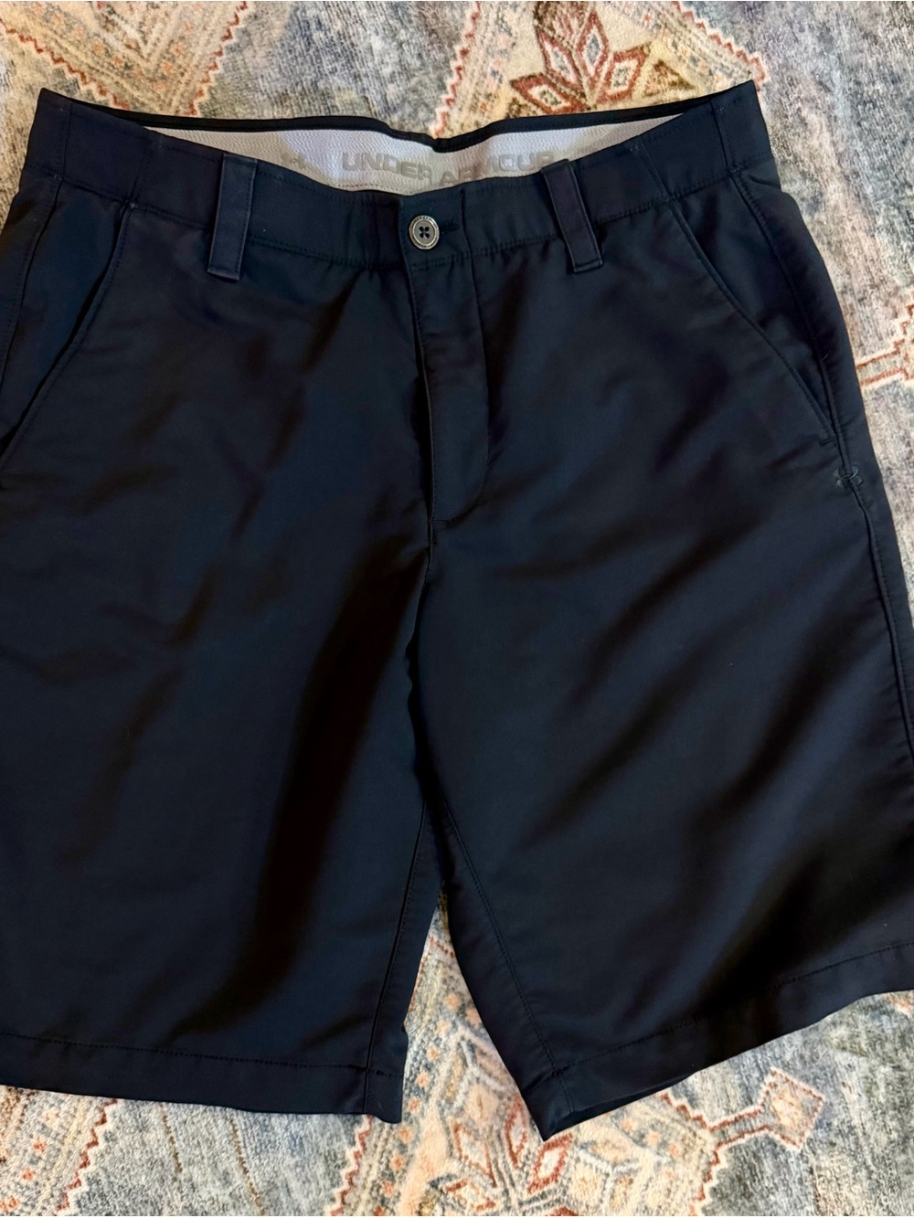 Under Armour Men's Black Drive Golf Shorts